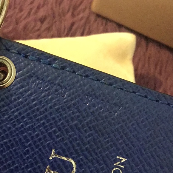 Authentic Louis Vuitton Damier Illustra  SAVANE Giraffe Chapman Keychain - Picture 12 of 16